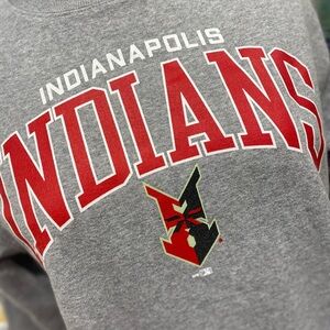 Indianapolis Indians Sweatshirt M